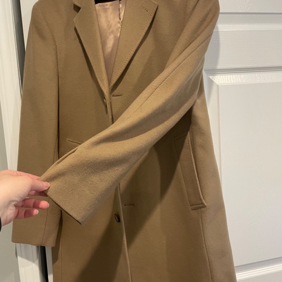 Coat - Picture 2 of 5